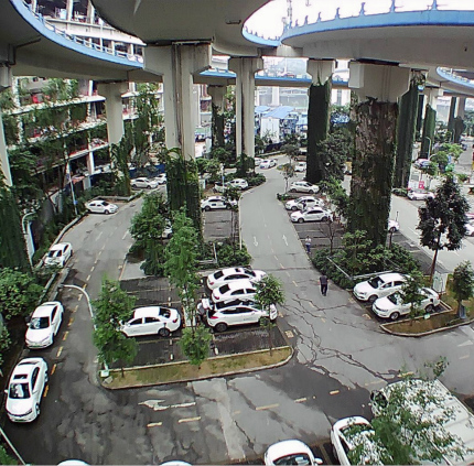 嘉华大桥下公共停车场环境整治