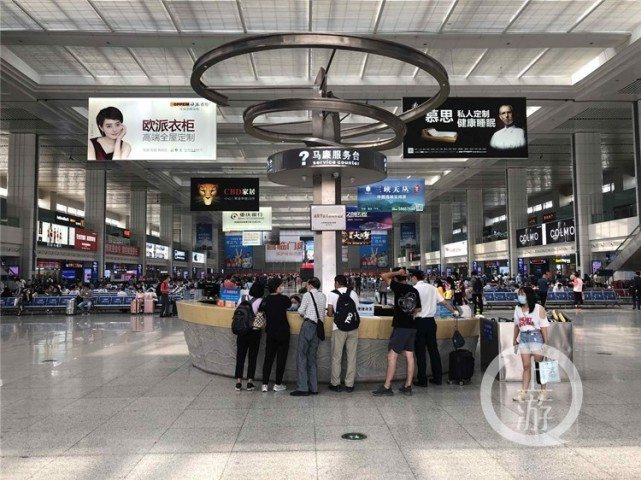 端午节首日 重庆火车站发送旅客14.7万人