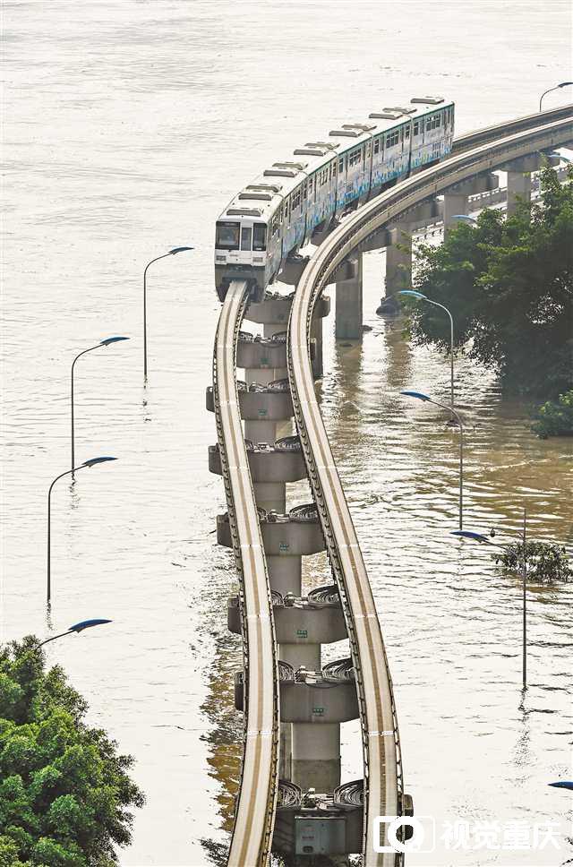 告别“水上列车” 嘉滨路大溪沟路段恢复通行