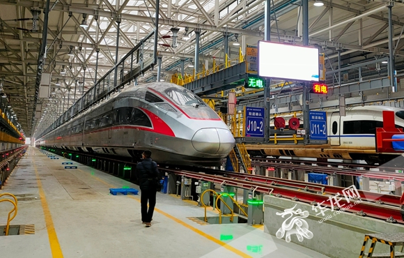 五一小长假重庆火车站预计发送旅客168万人 将加开重联多趟至万州、成都、贵阳等地列车
