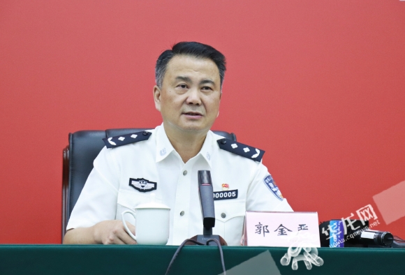 切实维护高速交通安全 重庆警方排查风险隐患2800余处